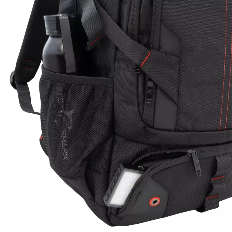 Zaino White Shark VOYAGER GBP-012 — nero, design resistente e idrorepellente