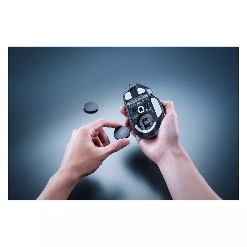 Razer RC21-01990200-R3M1 accessorio per dispositivi di input sistema di ricarica wireless