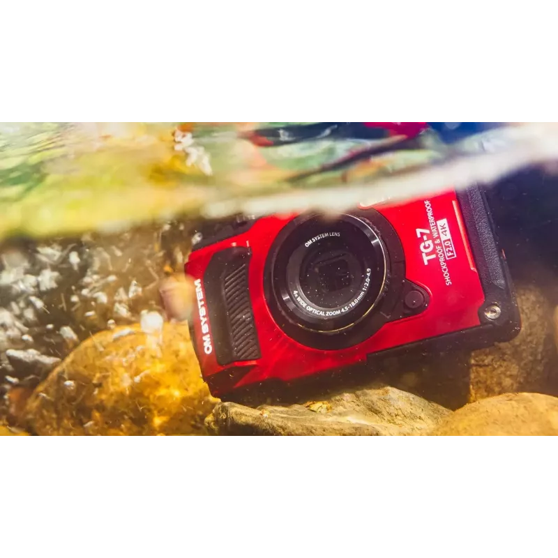 Fotocamera TG-7 rosso