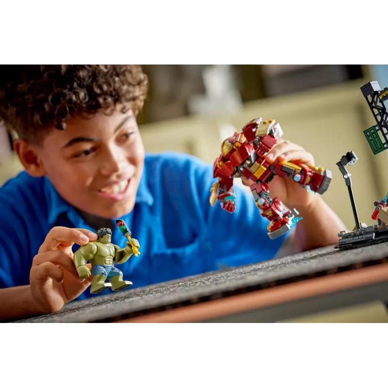 LEGO MARVEL 76343 Battaglia epica: Hulkbuster contro Hulk