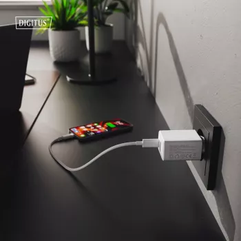 Caricabatterie USB AC DIGITUS 20W, 1x USB-C, 1x USB-A, ingresso 100–240V, bianco