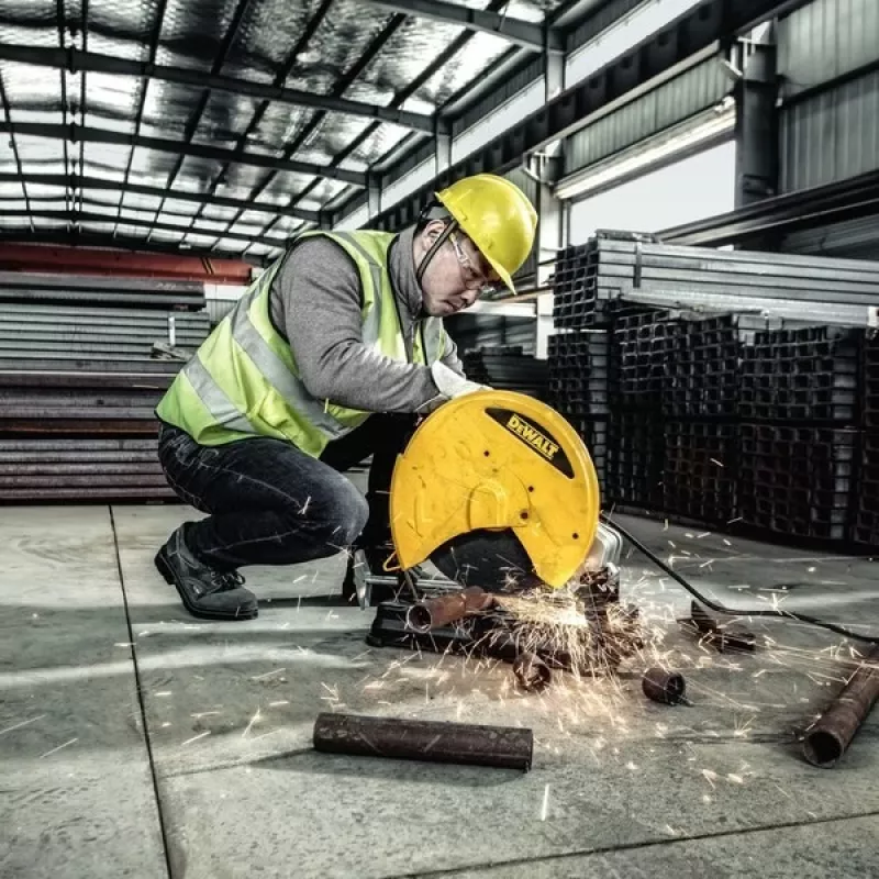 DeWALT D28730-QS troncatrice da banco 4000 giri/min