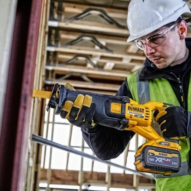 DeWALT DCS389X2-QW sega a sciabola 3000 colpi/min nero, giallo