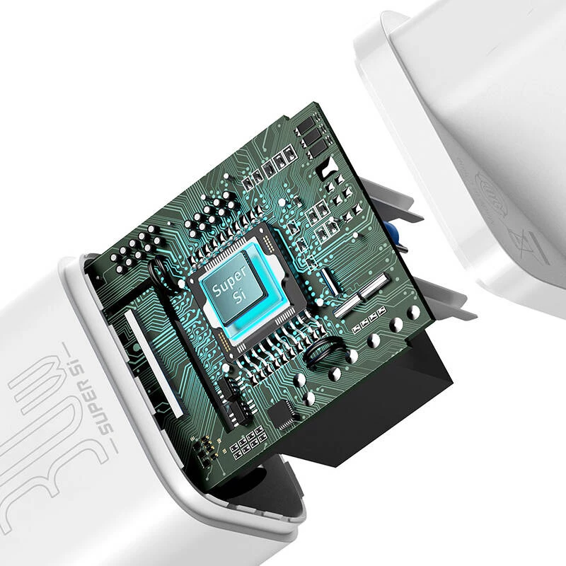 Baseus CCSUP-J02 caricabatterie universale per dispositivi mobili bianco AC ricarica rapida