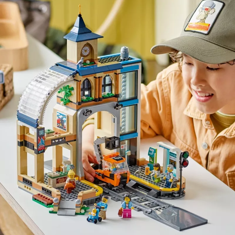 LEGO CITY 60469 Stazione ferroviaria centrale