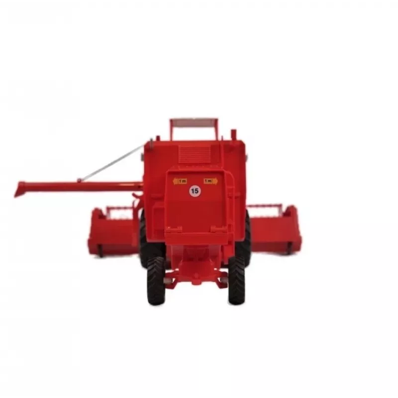 Mietitrebbia radiocomandata ATA DO-E699 scala 1:16 modello, Bison R/C