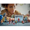 LEGO Marvel Iron Man Laboratorio Armeria 76315 set di gioco – 384 pezzi, 5 minifigure, area espositiva