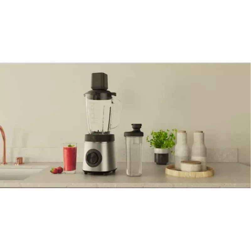 ELECTROLUX E6VB1-8 frullatore