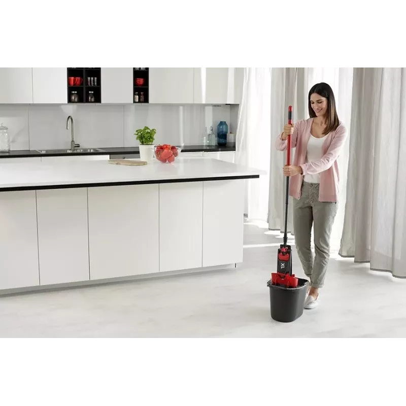Lavapavimenti VILEDA Ultramax XL Box — testa rotante 360° in microfibra lavabile, pieghevole, per pavimenti duri