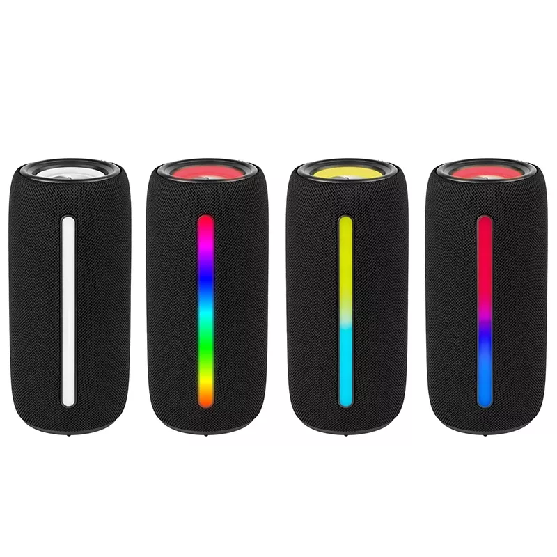 Altoparlante stereo portatile TRACER Stripe nero — 10 W RMS, Bluetooth/cablato, USB-A e USB-C, MicroSD, batteria ricaricabile integrata (fino a 5 h)