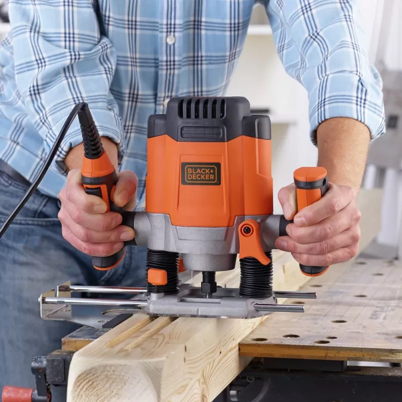 Fresatrice verticale Black+Decker KW1200E 1200W 8000 - 28000 giri/min