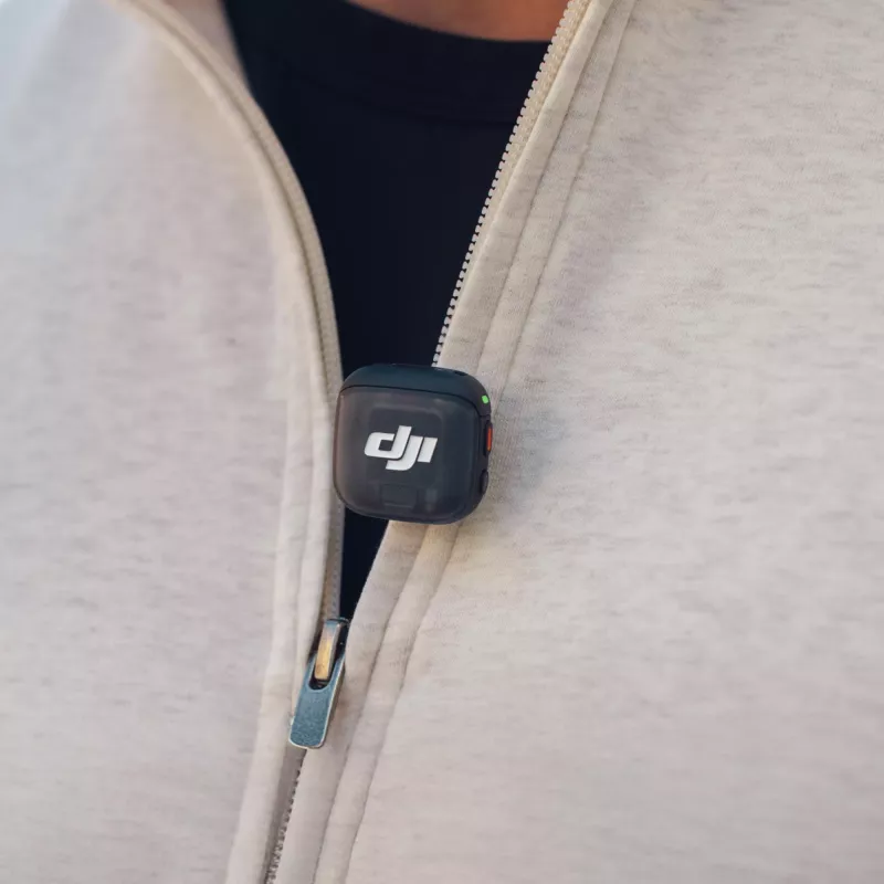 Trasmettitore bodypack wireless DJI MIC 3 – trasmettitore microfonico portatile compatto, nero/grigio
