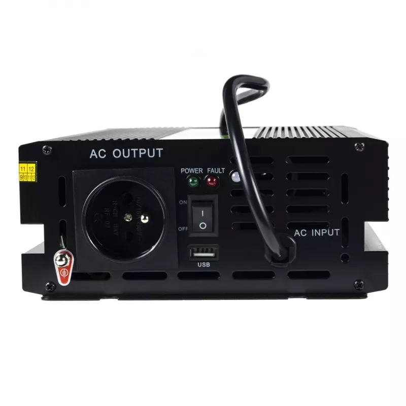 Convertitore di tensione Green Cell INV07, DC 12 V a AC 230 V, 300 W, 50 Hz, connettore Type-C, nero