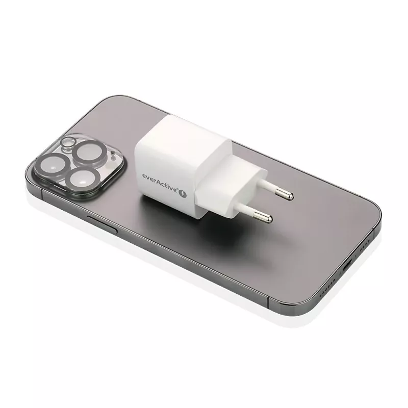Caricabatterie da parete everActive SC-330Q con 1x USB-A e 1x USB-C, 20W, bianco