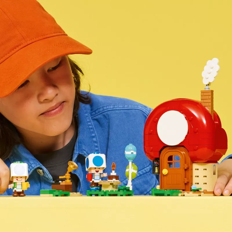 Set LEGO Super Mario Party im Toad-Haus 72041 con funzioni di gioco interattive