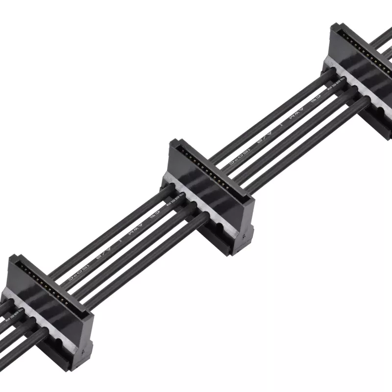 SilverStone SST-CP06-E4 cavo splitter di alimentazione SATA, 1x 15 pin a 4x 15 pin