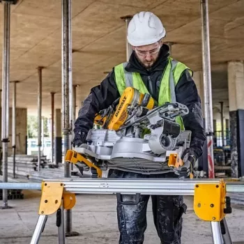 Cavalletto per troncatrice e sega a mitra DeWalt DE7033 — supporto pieghevole in alluminio, 4 gambe, estensibile fino a 2,5 m, portata 227 kg, 16 kg