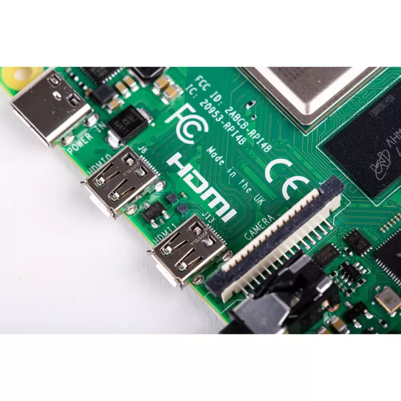 Raspberry Pi 4 Model B - computer a scheda singola - Broadcom BCM2711 / 1.5 GHz - RAM 2 GB - 802.11a/b/g/n/ac, Bluetooth 5.0 (Raspberry-PI-4-2GB)