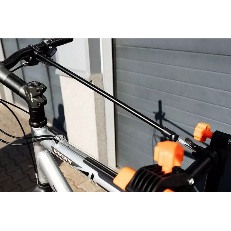 Cavalletto per riparazione biciclette