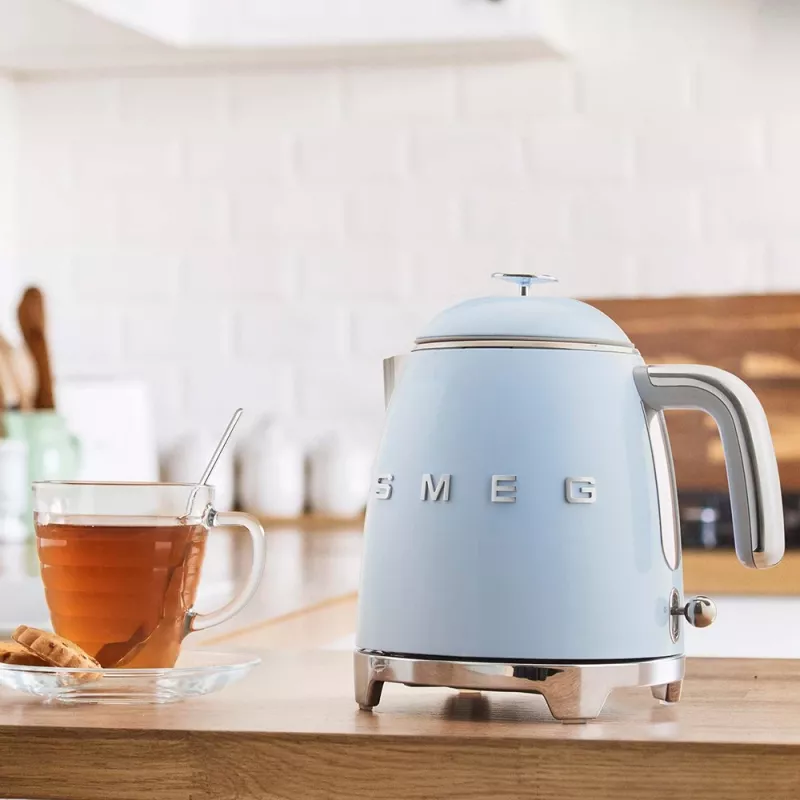 SMEG bollitore Mini 0,8 l blu pastello KLF05PBEU