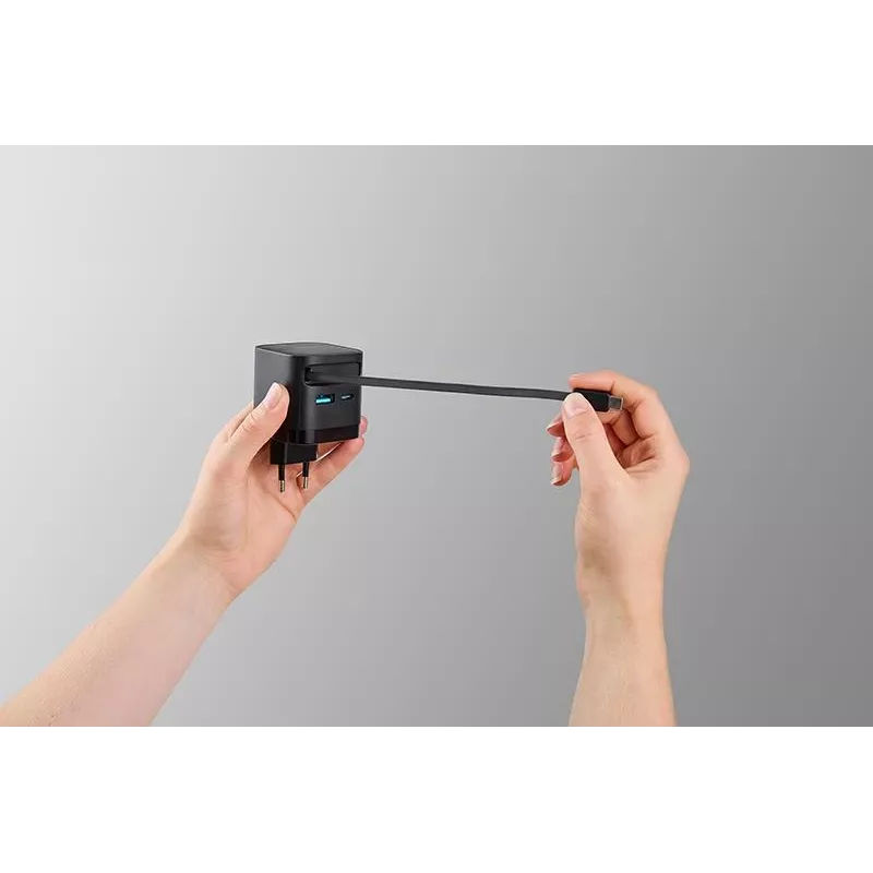 Alimentatore 1XUSB-A/1XUSB-C/SCHWARZ 7806522 Intenso