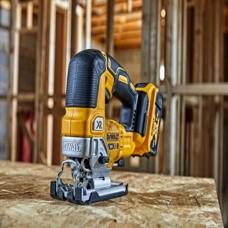 DeWALT DCS334P2-QW seghetto alternativo a batteria 3200 corse/min 2,1 kg