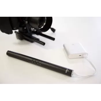 Microfono direzionale digitale per fotocamere RØDE NTG-4+ — supercardioide, 20–20000 Hz, -32 dB, 200 Ω, Mini-XLR, a batteria, 22×278 mm, 176 g, nero