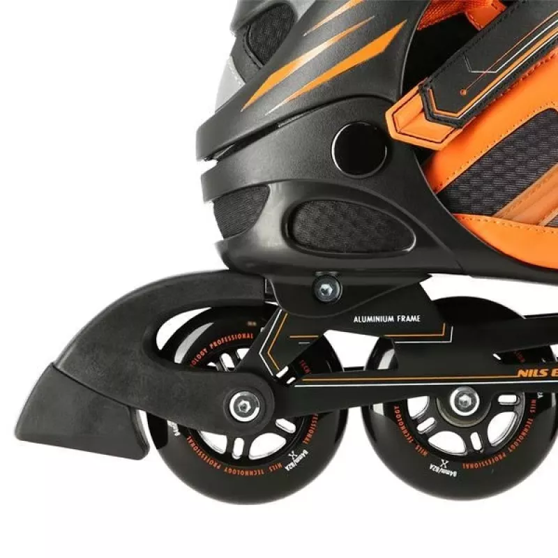 Pattini in linea Nils Extreme NA14112 nero-arancione TG. 42