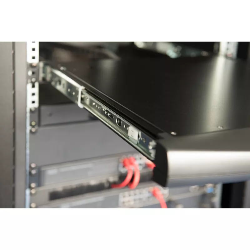 Console KVM Digitus 19 pollici HD LCD 16-Port VGA tastiera tedesca