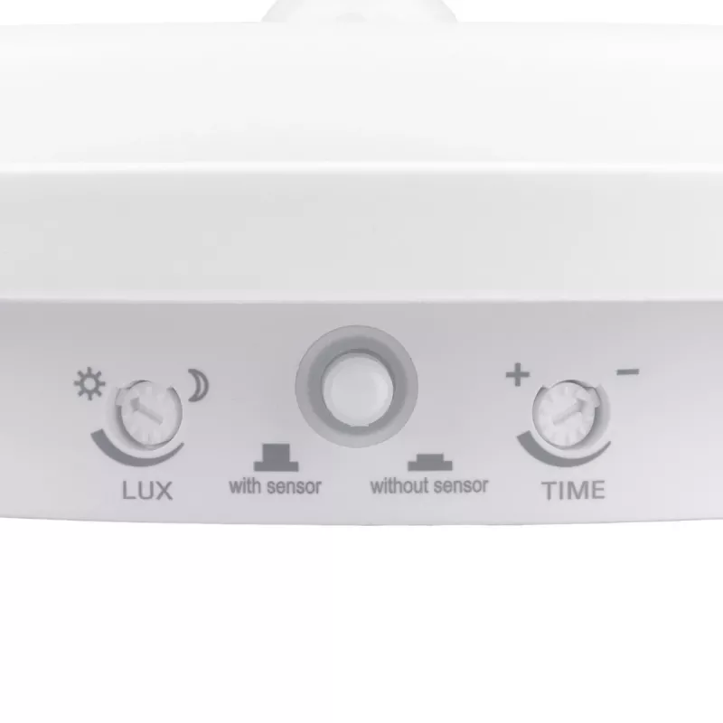 Lampada LED con sensore PIR MACLEAN MCE525 W — lampada LED da esterno con sensore di movimento