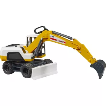 Escavatore BRUDER 03413 età consigliata 2 anni materiale ABS