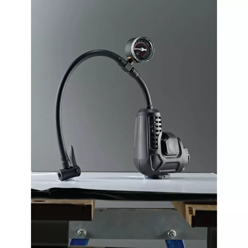 Multitool oscillante Black & Decker MT218K-QW nero, arancione 8500 OPM