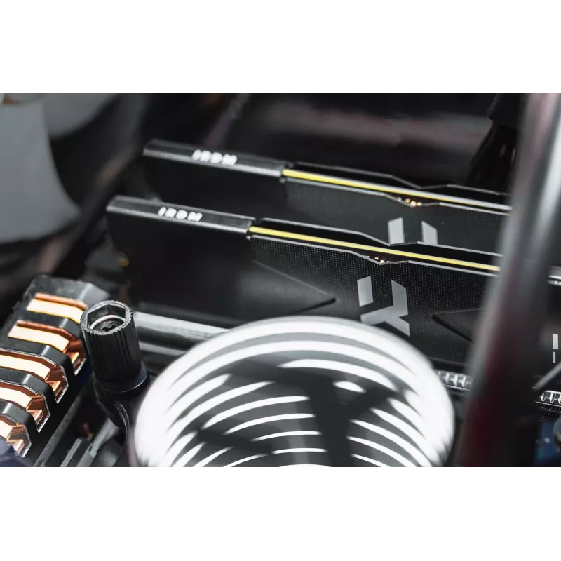 Memoria DDR5 IRDM 16GB(1*16GB)/8000 CL36 nero