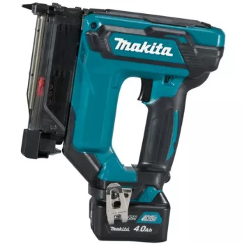 Chiodatrice a batteria PT354DSMJ, 10,8 Volt, graffettatrice elettrica blu/nero, 2 batterie ricaricabili agli ioni di litio 4,0 Ah, in MAKPAC misura 2
