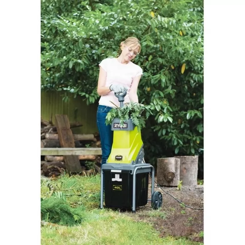 Ryobi RSH2545B biotrituratore da giardino 2500 W 40 L lama