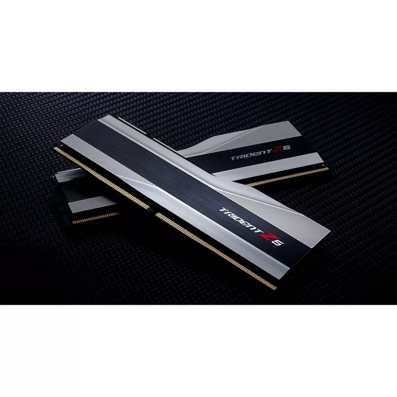 G.Skill Trident Z5 kit di memoria DDR5 32 GB (2 x 16 GB) 6400 MHz CL32, non ECC, F5-6400J3239G16GX2-TZ5S