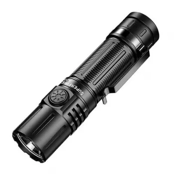 Torcia LED portatile Superfire A20 — 1700 lm di potenza, portata 300 m