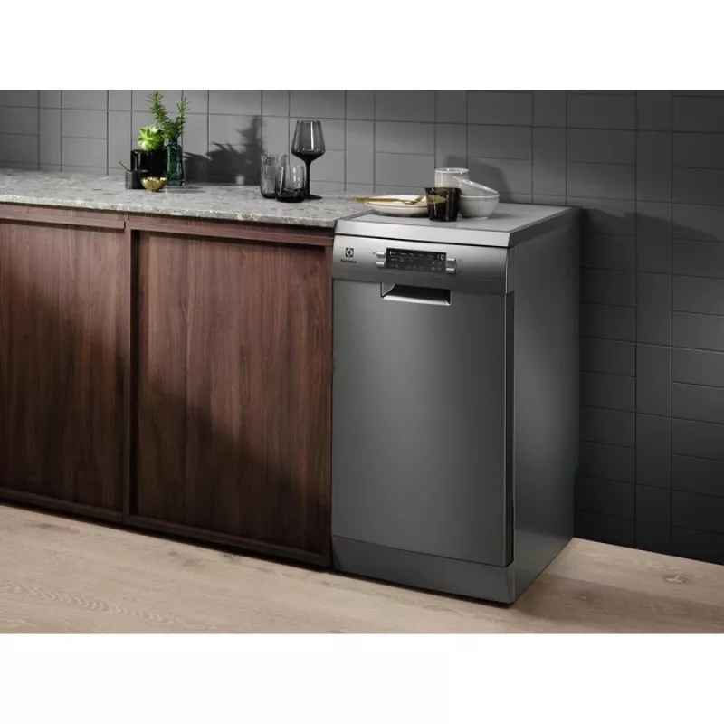 Electrolux ESA63210SX lavastoviglie a libera installazione 45 cm, 10 coperti, AirDry, 46 dB, classe energetica E, acciaio inox
