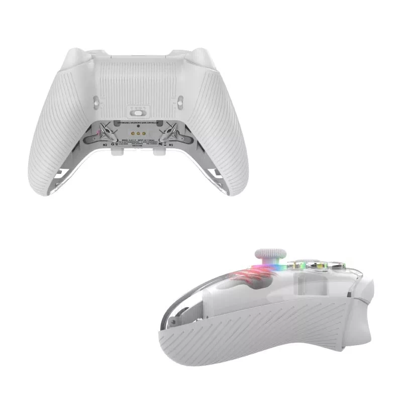 Controller da gaming Mad Catz C.A.T. 17 CUSTOMIZABLE — gamepad con filo, tasti programmabili, design ergonomico