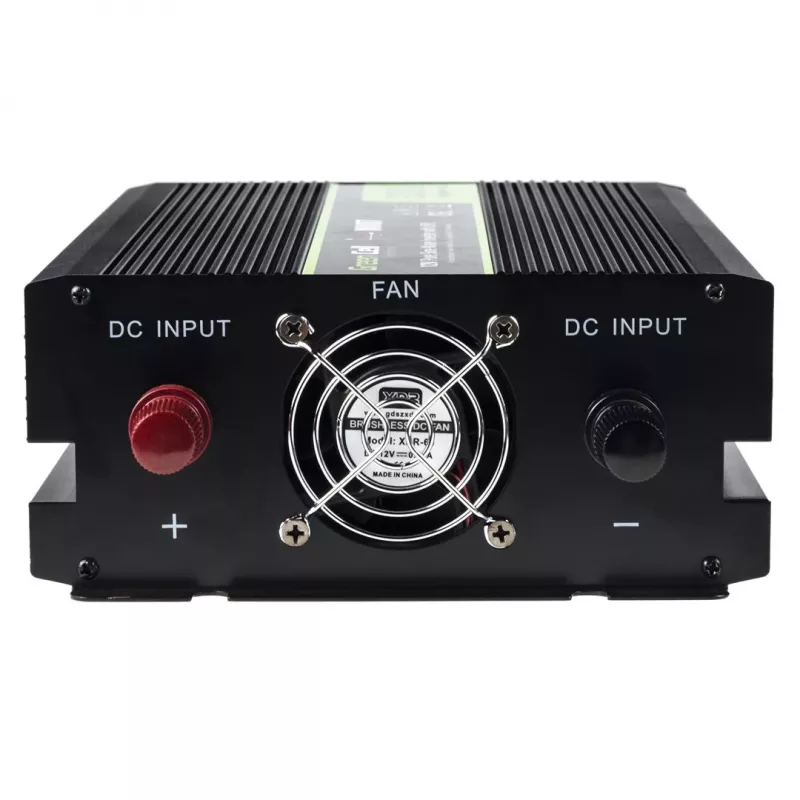 Convertitore di tensione Green Cell INV07, DC 12 V a AC 230 V, 300 W, 50 Hz, connettore Type-C, nero