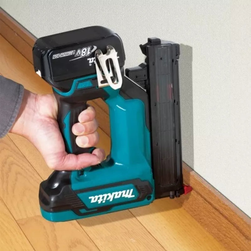 Makita DFN350Z chiodatrice/sparachiodi