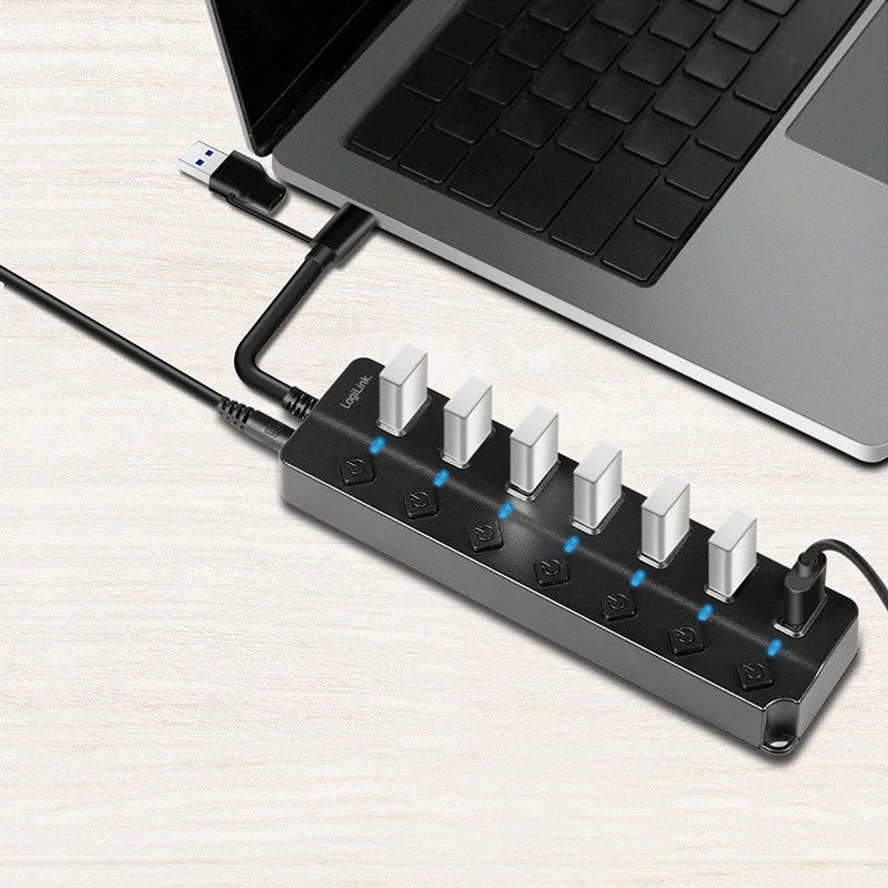 Hub USB 3.2 Gen 1, 7 porte con interruttore on/off, nero