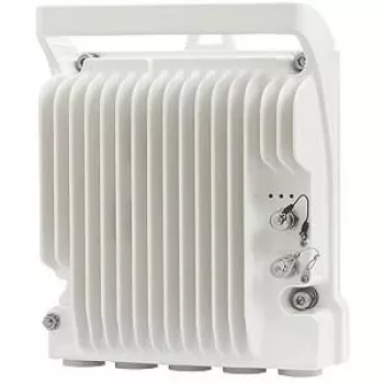 Antenna di rete Cambium Networks PTP 820S, radio 24–38 GHz, 48 V DC, IP66, 10/100/1000Base-T