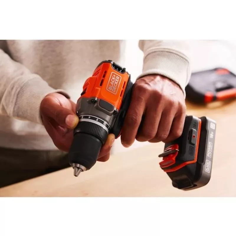 Avvitatore a batteria Black & Decker BCD382XN 18V — trapano compatto 18 V (senza batteria)