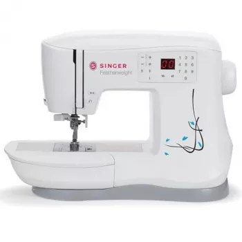 Macchina da cucire SINGER C240 — design leggero e portatile per uso domestico