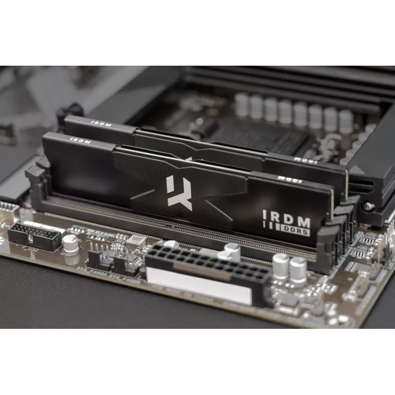 Memoria DDR5 IRDM 32GB(2*16GB)/8000 CL36 nero