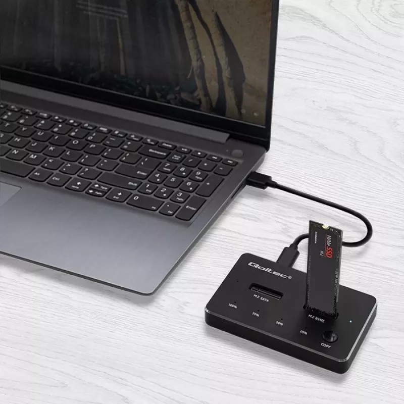 Qoltec 52274 docking station per SSD M.2 | NVMe | SATA | USB-C | DUAL 2 x 2TB