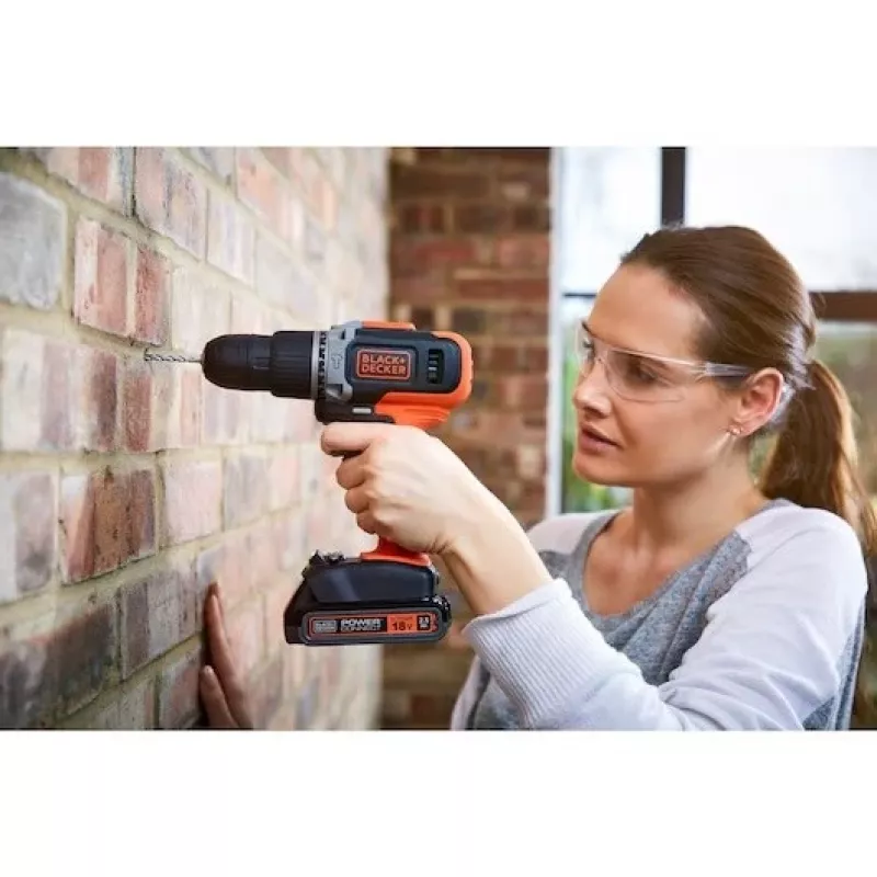 BLACK & DECKER | Trapano avvitatore a batteria con batteria da 2,0 Ah / 4,0 Ah | BCD003MEM2K-QW | 18 V | 2,0/4,0 Ah | litio