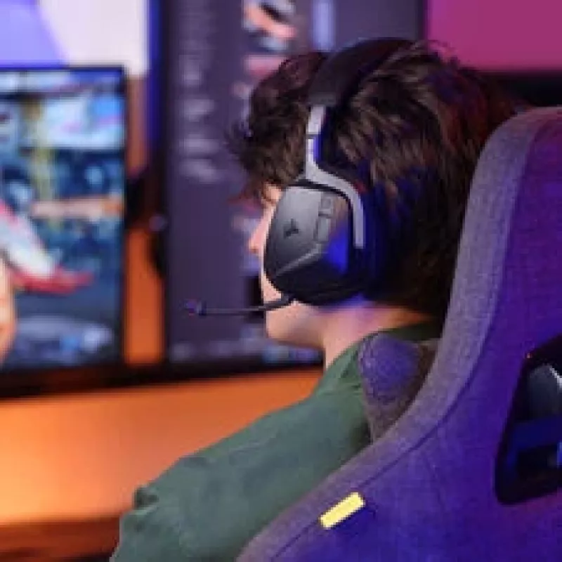 Headset gaming wireless CORSAIR VOID V2 MAX — Carbon, illuminazione RGB, 7.1 Surround