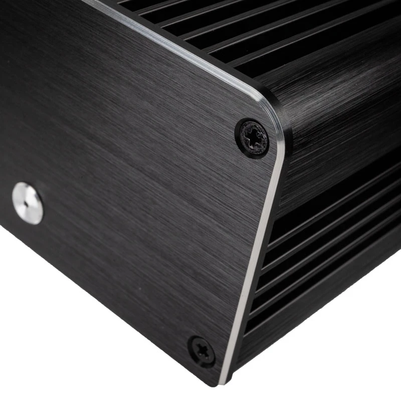 Akasa Newton CTN case UCFF per Intel NUC, nero (A-NUC75-M1B)